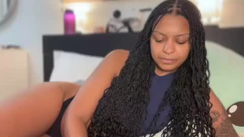 Snapshot of alice_erotica chatting on December 1, 11:10 pm alice erotica online show from December 1, 11:10 pm