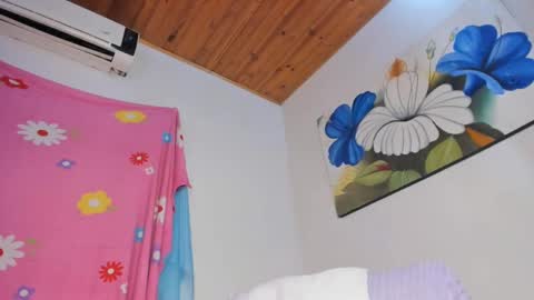 ALICE    Alice guzman online show from January 27, 6:52 pm