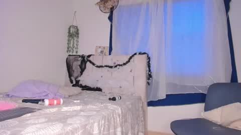 Snapshot of alice_guzman1 chatting on October 30, 9:15 pm ALICE Alice guzman online show from October 30, 9:15 pm