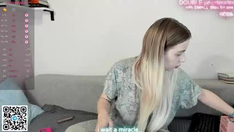 alice_halle online show from January 14, 12:38 am