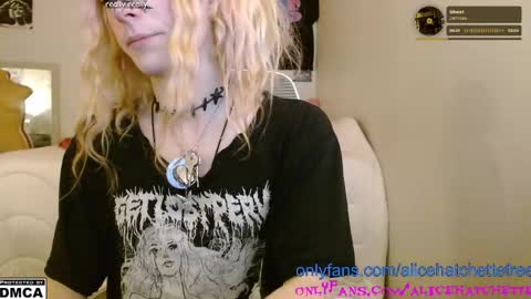 Alice Hatchette online show from October 20, 12:33 am