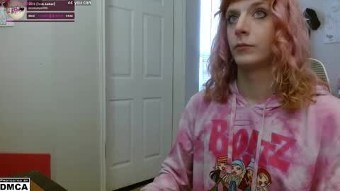 Alice Hatchette online show from January 12, 7:19 pm