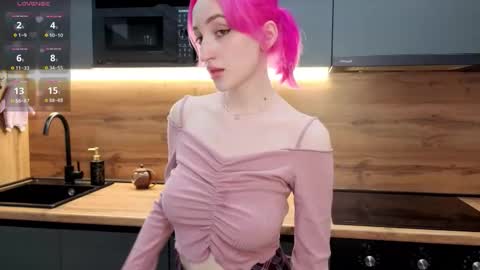 Alice online show from March 19, 2:43 pm