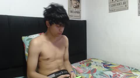 Snapshot of alice_julls chatting on March 22, 5:16 pm alice online show from March 22, 5:16 pm