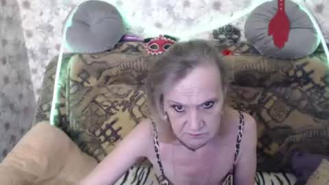 alice longstocking online show from July 12, 2:35 am