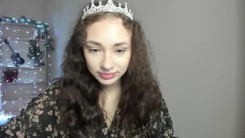 Snapshot of alice_love_888 chatting on December 16, 11:26 am Alice online show from December 16, 11:26 am