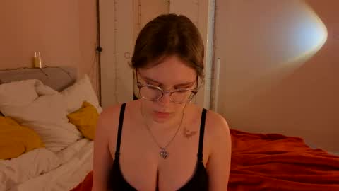 Alice online show from December 14, 10:09 am