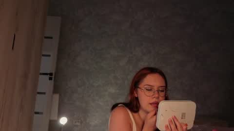 Alice online show from August 6, 5:37 pm