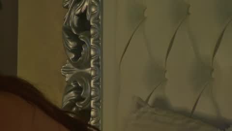 Snapshot of alice_munro chatting on June 14, 2:24 am AliceMunro online show from June 14, 2:24 am