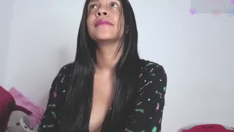 Snapshot of alice_parkerx chatting on May 12, 10:34 am alice_parkerx online show from May 12, 10:34 am