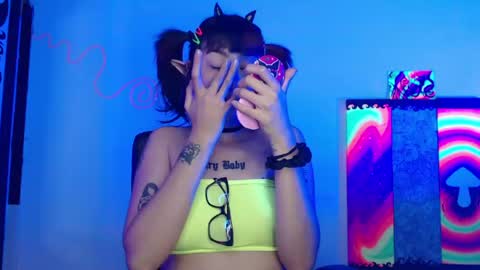      online show from May 2, 1:21 am