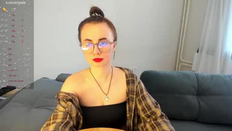 Alice online show from March 8, 5:44 am