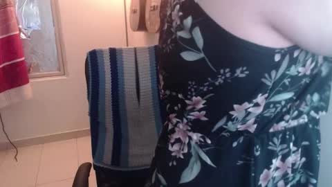 Snapshot of alice_psilocybe_sabina420 chatting on January 7, 10:40 am Alicia Aldara online show from January 7, 10:40 am