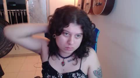 Snapshot of alice_psilocybe_sabina420 chatting on January 12, 10:53 am Alicia Aldara online show from January 12, 10:53 am