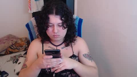 Snapshot of alice_psilocybe_sabina420 chatting on January 31, 10:52 pm Alicia Aldara online show from January 31, 10:52 pm