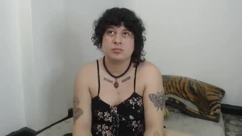 Snapshot of alice_psilocybe_sabina420 chatting on March 1, 7:38 pm Alicia Aldara online show from March 1, 7:38 pm