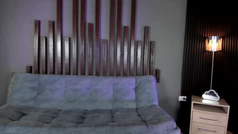 Snapshot of alice_rous21 chatting on May 23, 2:10 pm alice_rous21 online show from May 23, 2:10 pm