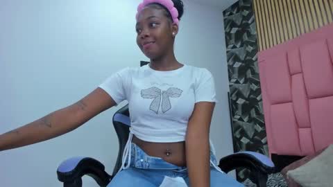 alice_rouusse online show from October 31, 12:06 pm