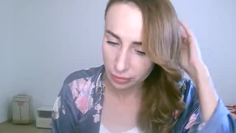 Snapshot of alice_sewx chatting on September 26, 1:59 pm Alice Sewx online show from September 26, 1:59 pm