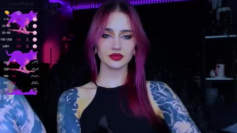 Snapshot of alice_specter chatting on October 19, 6:41 pm Alice online show from October 19, 6:41 pm