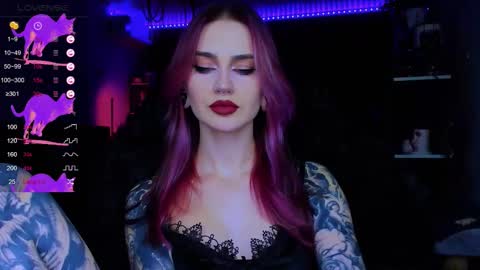 Snapshot of alice_specter chatting on October 25, 7:19 pm Alice online show from October 25, 7:19 pm