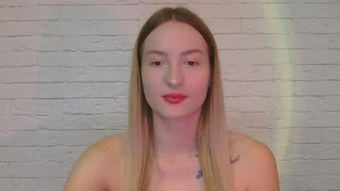 Alice online show from October 12, 4:17 pm
