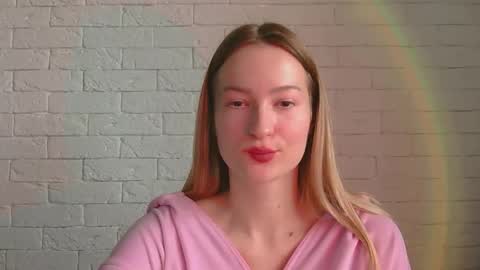 Snapshot of alice_sweet_01 chatting on December 22, 11:29 am Alice online show from December 22, 11:29 am