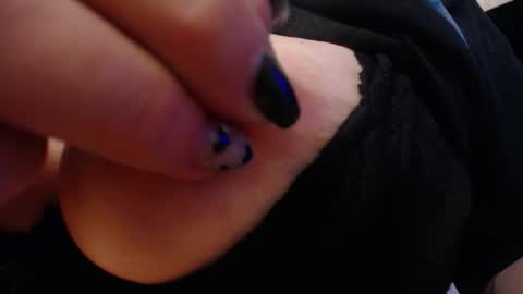 Snapshot of alice_sweetmomma chatting on October 11, 3:10 pm Alice online show from October 11, 3:10 pm