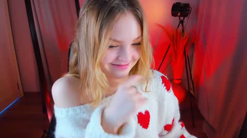 Alice  online show from January 29, 7:43 pm