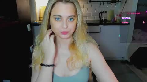 Alice online show from July 22, 2:25 am