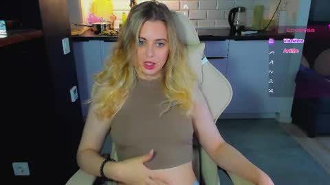 Alice online show from August 5, 4:15 am