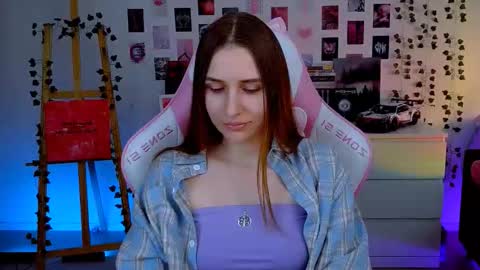 alicecharmy online show from October 8, 6:55 am