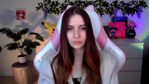 alicecharmy online show from March 28, 4:17 pm