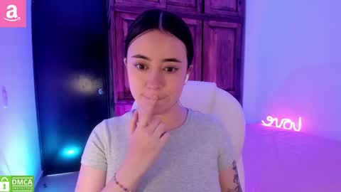 Aliceee  ..   97YP9VWGZHrefnav wishlist lists 1 online show from October 1, 6:03 pm