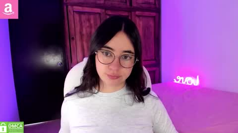 Aliceee  ..   97YP9VWGZHrefnav wishlist lists 1 online show from February 10, 5:06 pm