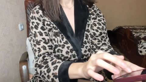 alicee_diaz online show from November 12, 7:42 am