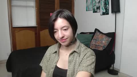 alicee_logan_ online show from October 27, 1:31 am