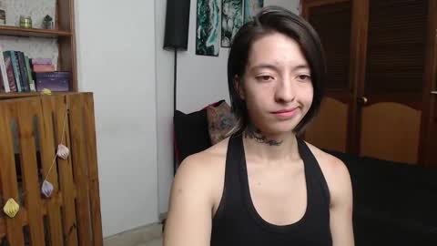 alicee_logan_ online show from February 10, 2:04 am