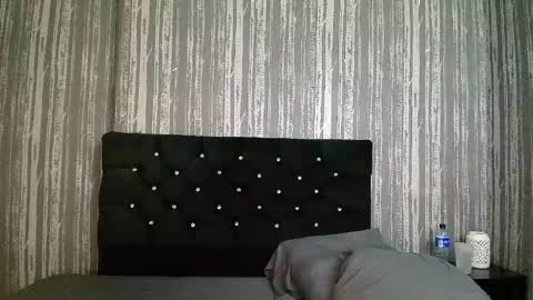 Snapshot of alicee_moonn chatting on May 12, 9:23 pm alicee_moonn online show from May 12, 9:23 pm