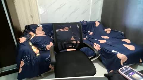 AliceeHottie online show from February 4, 5:35 am