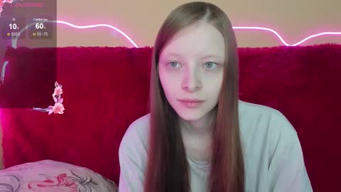 Alie online show from December 17, 4:07 am