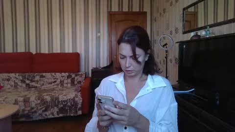 Snapshot of alicehoney_ chatting on May 6, 8:30 am alicehoney_ online show from May 6, 8:30 am