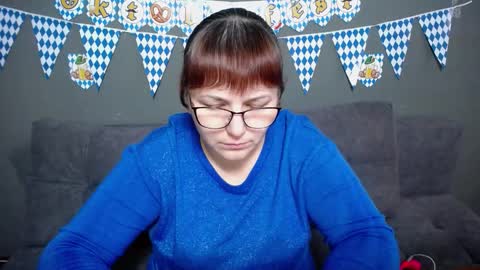 AliceInks online show from September 27, 6:18 am