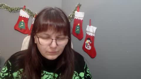 Snapshot of aliceinks chatting on January 11, 7:02 am AliceInks online show from January 11, 7:02 am