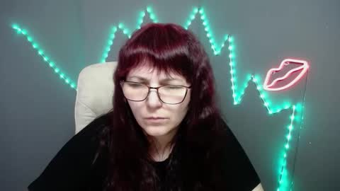 Snapshot of aliceinks chatting on March 21, 8:19 am AliceInks online show from March 21, 8:19 am