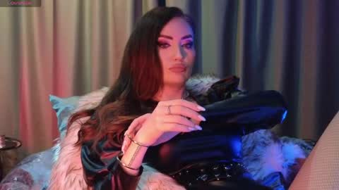 alicejameson online show from April 29, 9:32 pm