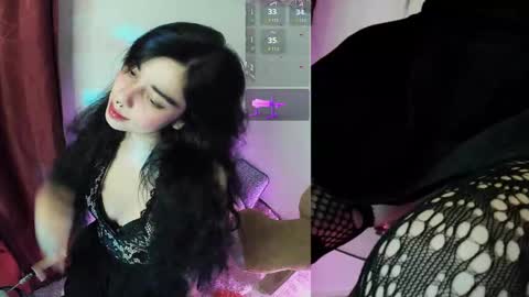 Snapshot of alicekingdom chatting on September 20, 1:50 am Alicekingdom online show from September 20, 1:50 am