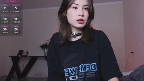 Alice  vacation  online show from June 2, 10:01 pm