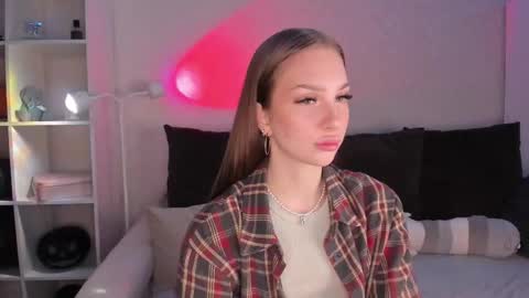 Alice online show from November 6, 3:18 am