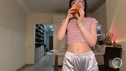 alicelanei online show from March 9, 4:33 pm